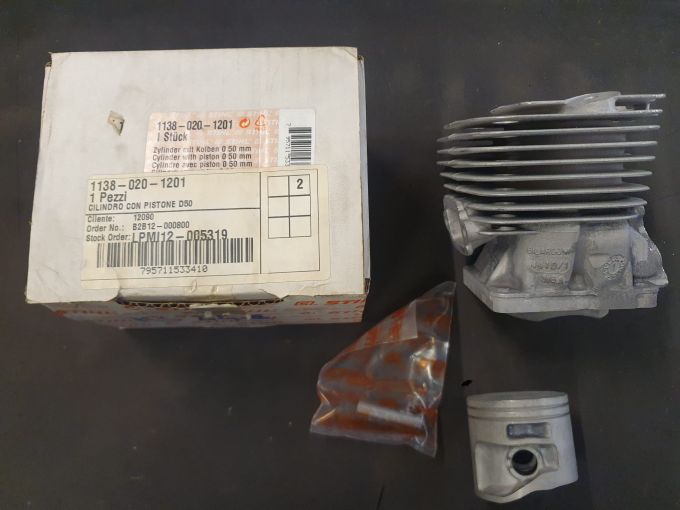 CILINDRO CON PISTONE Ø 50 MM PER STIHL MS441
